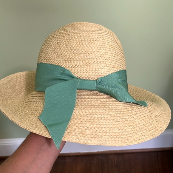 NWOT Sunhat - Picture 1 of 5